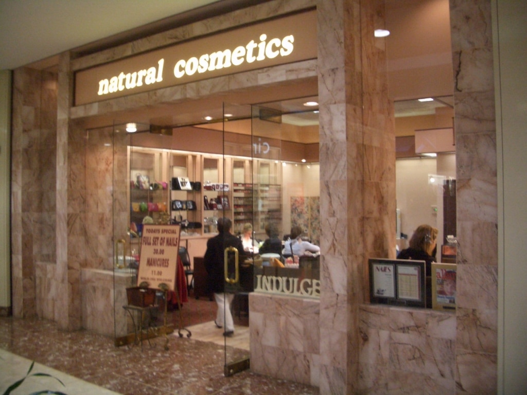 natural cosmetics entrance